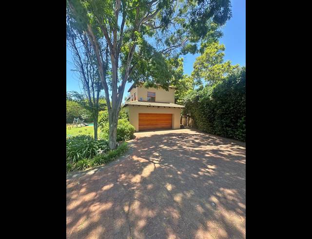 4 BEDROOM HOUSE FOR SALE IN COUNTRY LIFE PARK